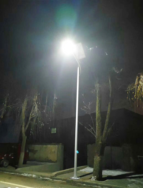 积石山县疏勒太阳能路灯项目